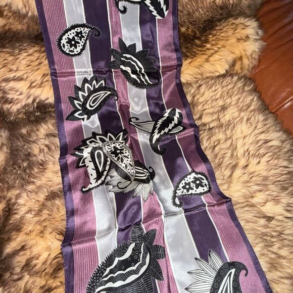 Vintage Oscar de la Renta Silk Oblong Scarf | Purple Black Paisley Stripe | Made - Picture 9 of 16